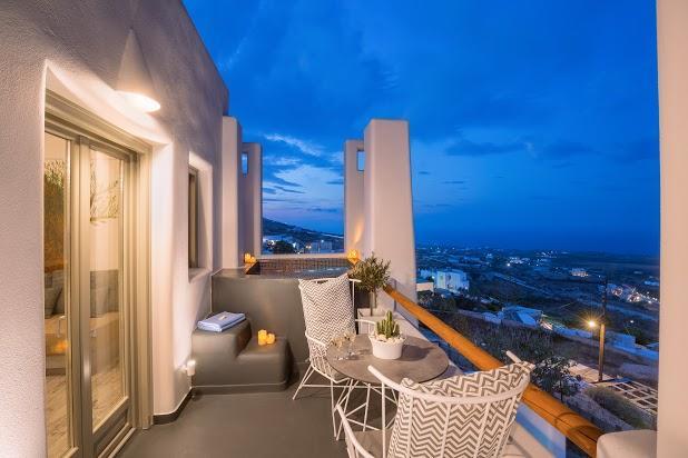Nectarios Villa - Studios & Suites Adults Only Fira  Exterior foto